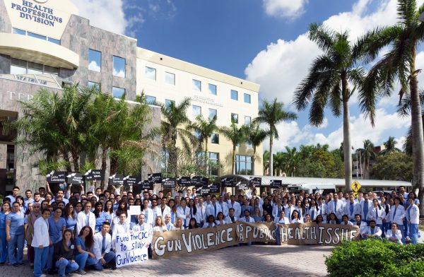 KPCOM Students Support Marjory Stoneman Douglas High School